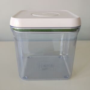OXO Good Grips POP Container – Airtight 2.4 Qt for Coffee and More Food Storage